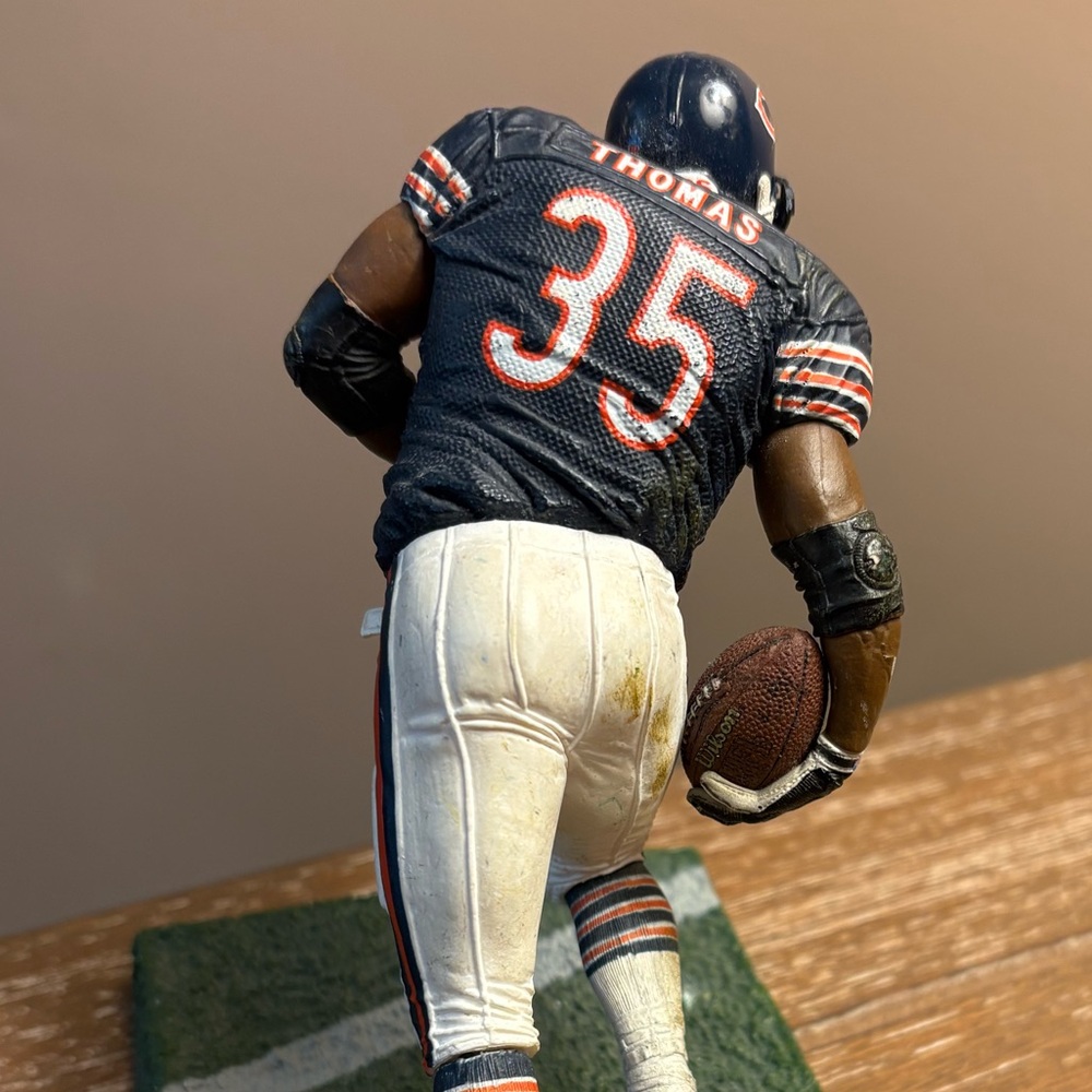 Chicago Bears Anthony Thomas Action Figure